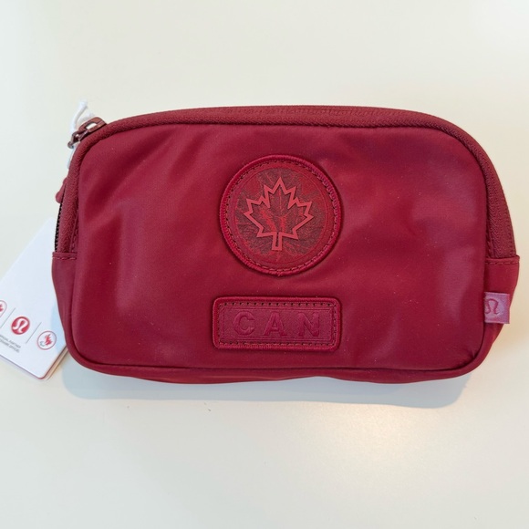 Lululemon Team Canada Future Legacy Mini Belt Bag - Picture 1 of 5